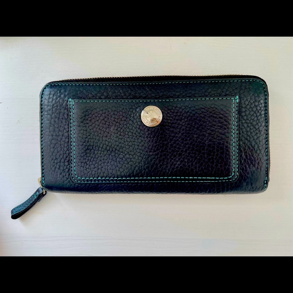 Coach accordion zip around pebble leather wallet